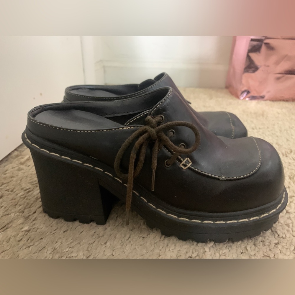 Lower East Side dark brown clogs